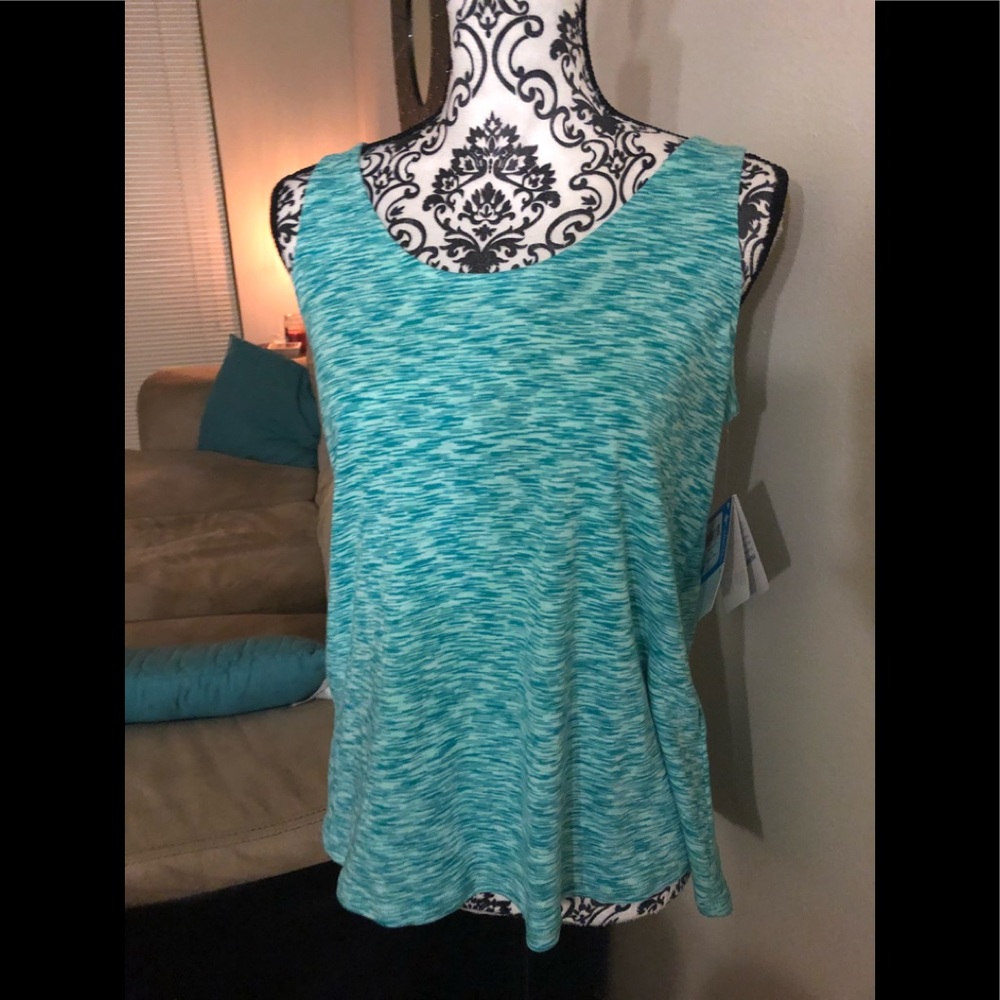 Size M woman’s Columbia tank top